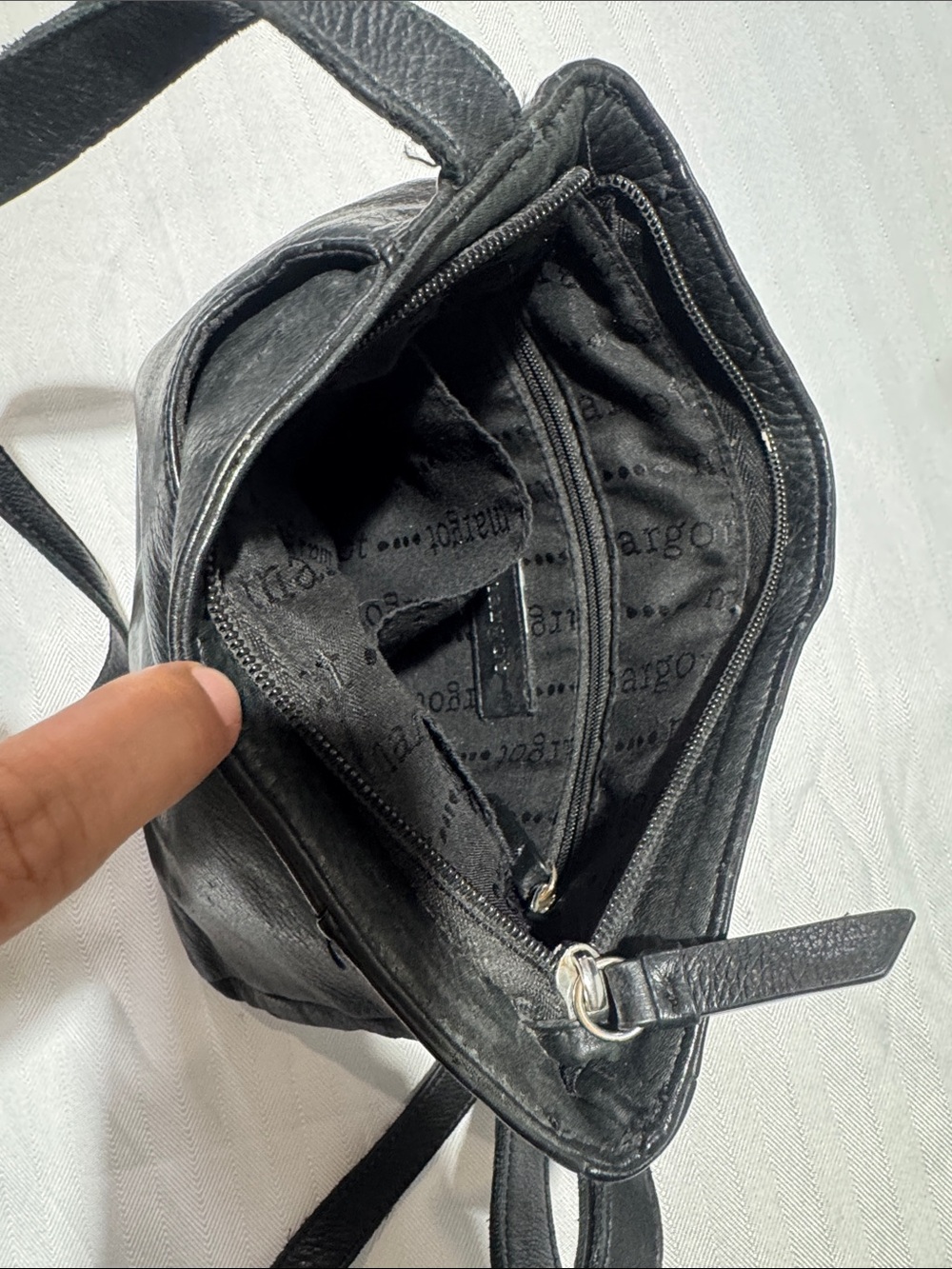 margot Black Leather Crossbody Bag - Picture 3 of 5